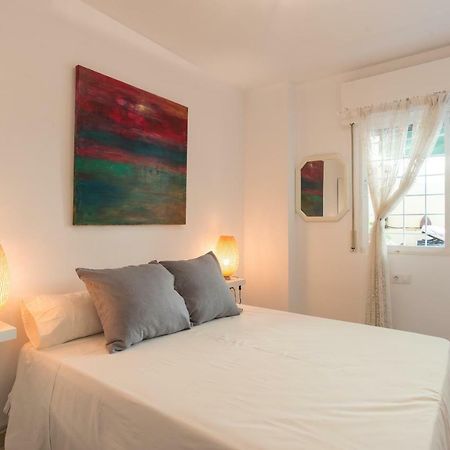 Ambb-Private Patio-Steps Away From Old Town Apartment Malaga Bagian luar foto