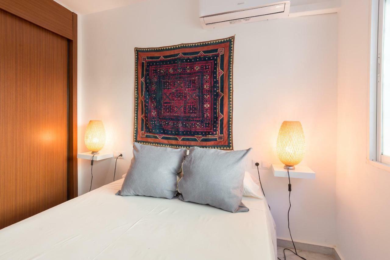 Ambb-Private Patio-Steps Away From Old Town Apartment Malaga Bagian luar foto